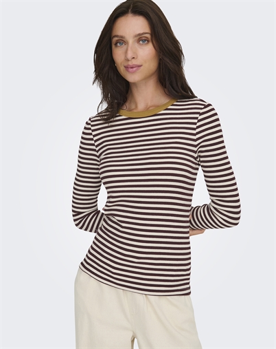 Only - ONLElene L/S Fitted Langærmet Trøje - Decadent Chocolate